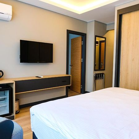 Soi Hotels & Suites - Taksim City Center Estambul Exterior foto